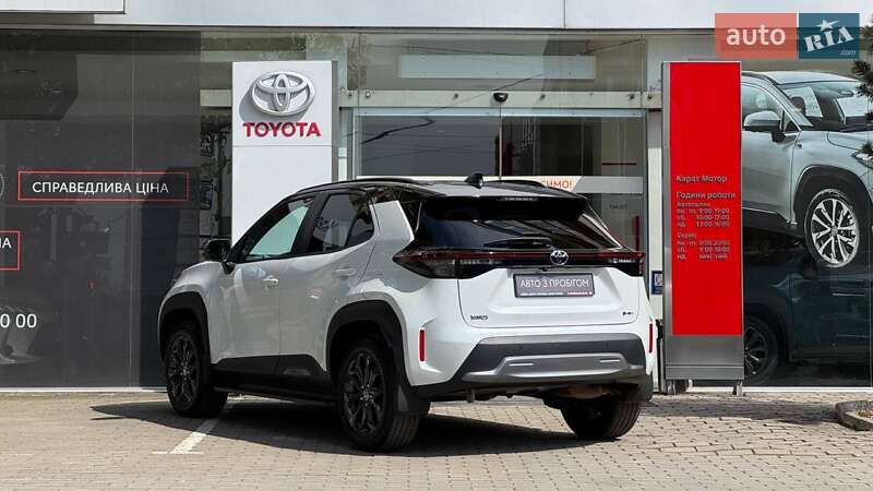 Toyota Yaris Cross 2024