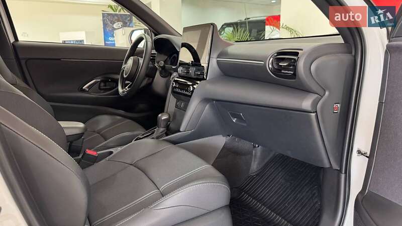 Toyota Yaris Cross 2024