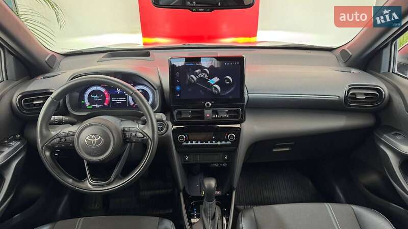 Toyota Yaris Cross 2024