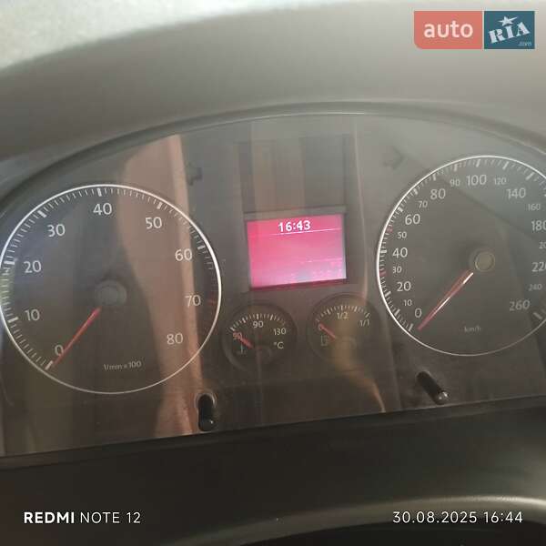 Volkswagen Caddy 2010