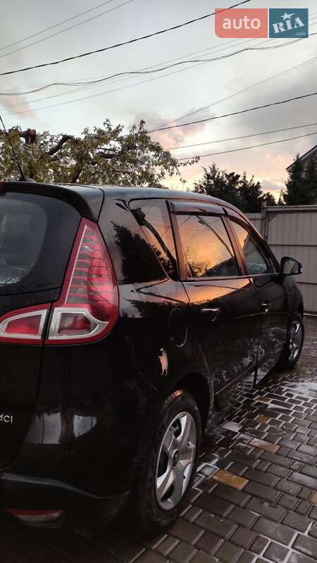 Renault Scenic 2010