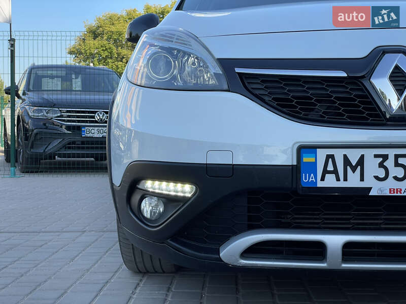 Renault Scenic XMOD 2013