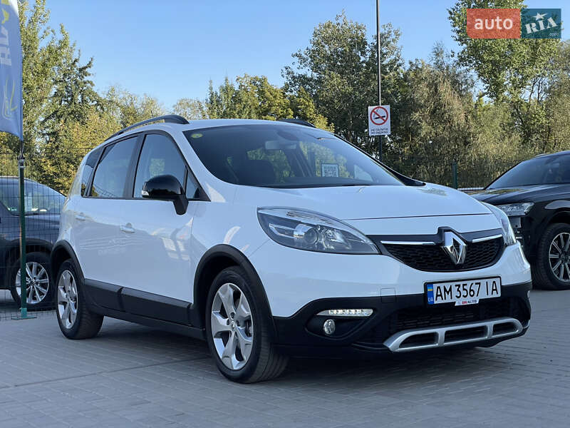 Renault Scenic XMOD 2013