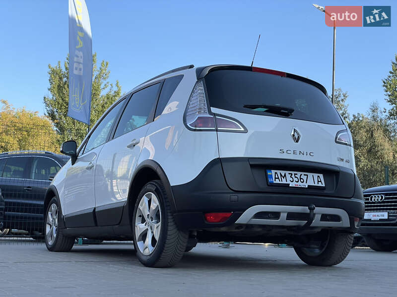 Renault Scenic XMOD 2013