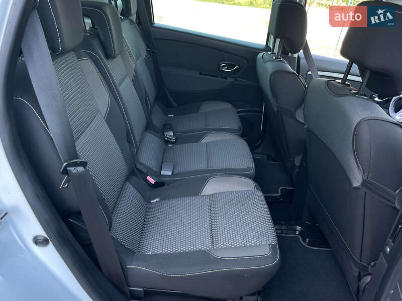 Renault Scenic XMOD 2013