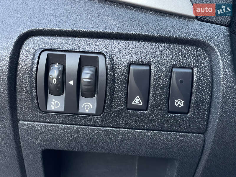 Renault Scenic XMOD 2013