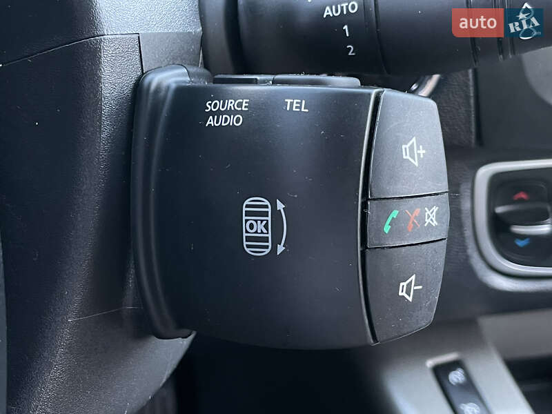 Renault Scenic XMOD 2013