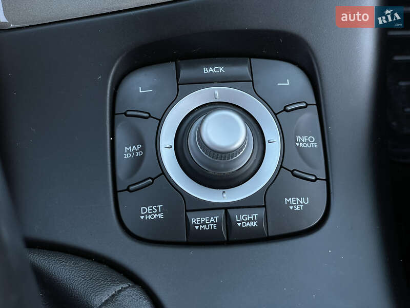 Renault Scenic XMOD 2013