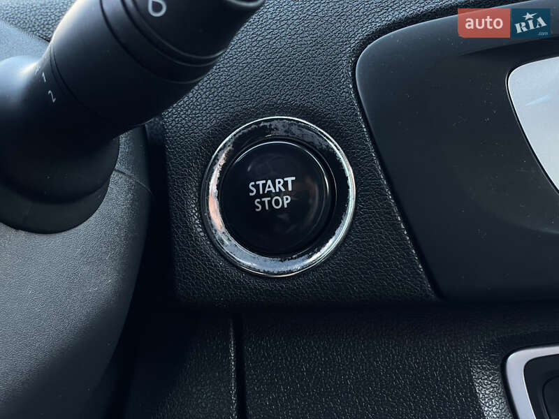 Renault Scenic XMOD 2013