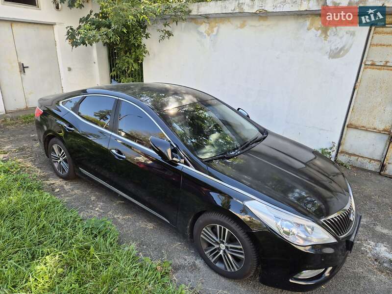 Hyundai Grandeur 2013