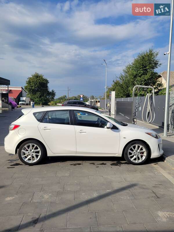 Mazda 3 2011