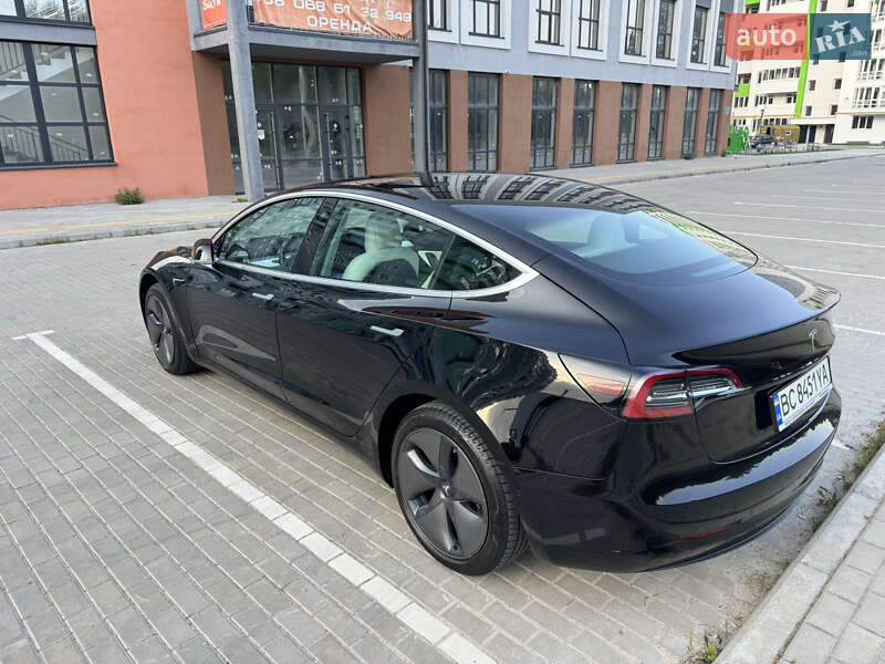 Tesla-4