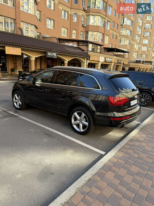 Audi Q7 2013