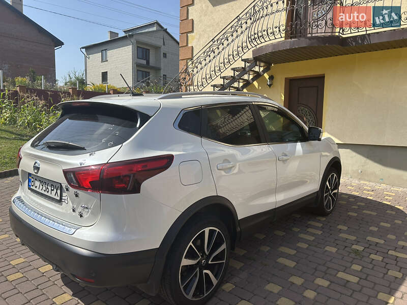 Nissan Rogue Sport 2018