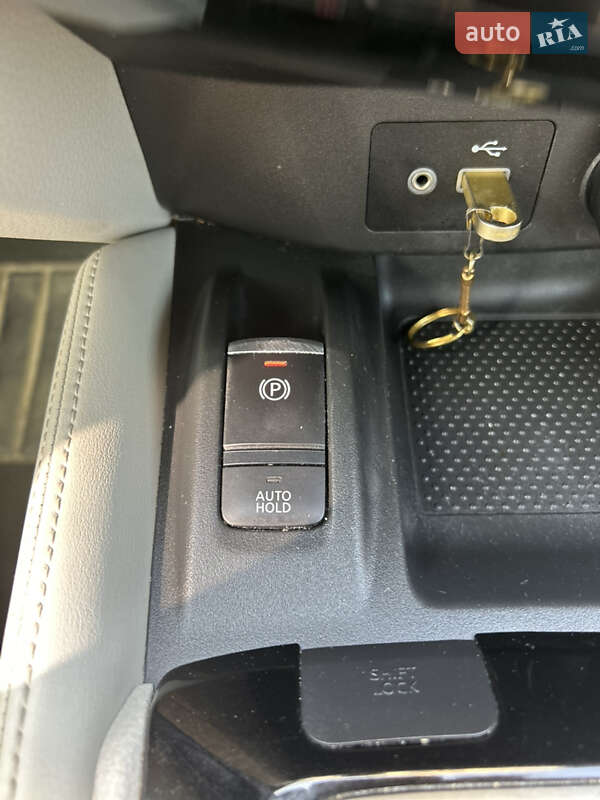 Nissan Rogue Sport 2018