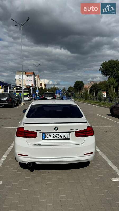 BMW 3 Series 2017