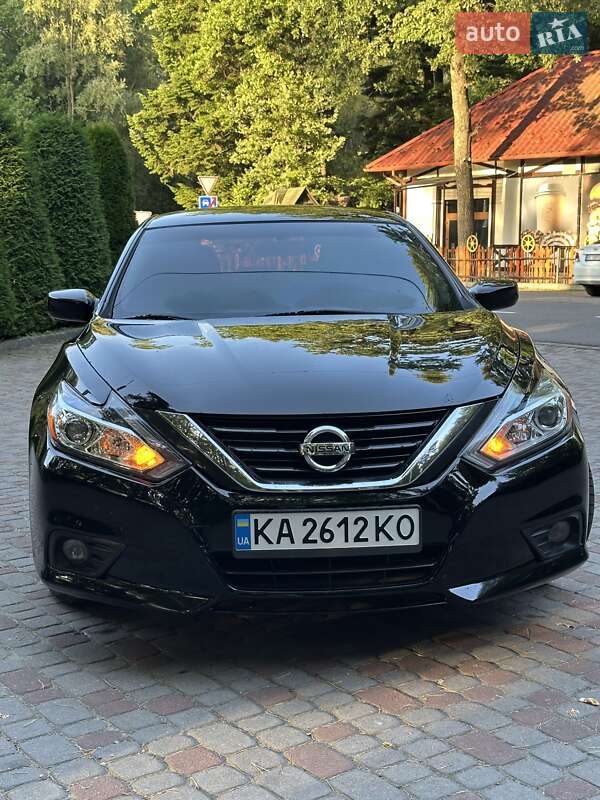 Nissan-14