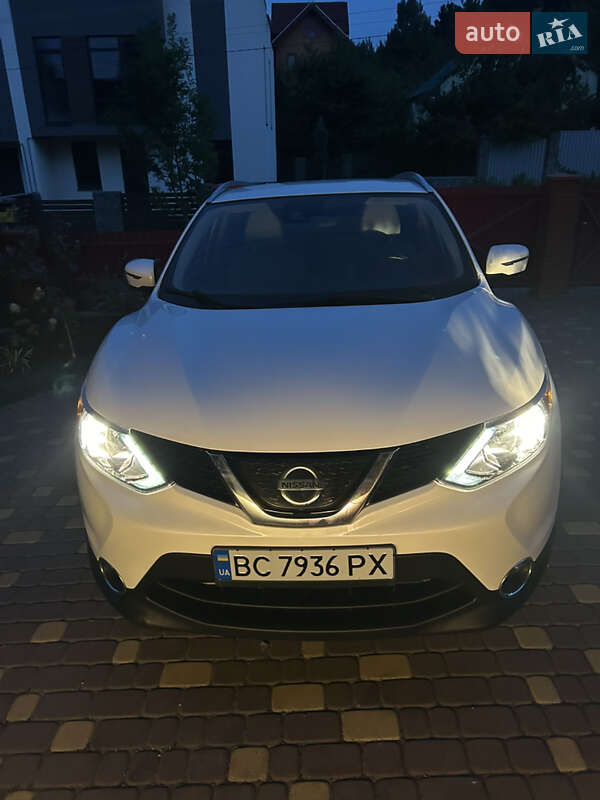 Nissan Rogue Sport 2018