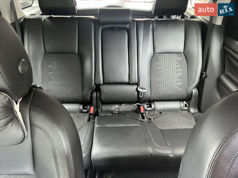 Land Rover Discovery Sport 2015