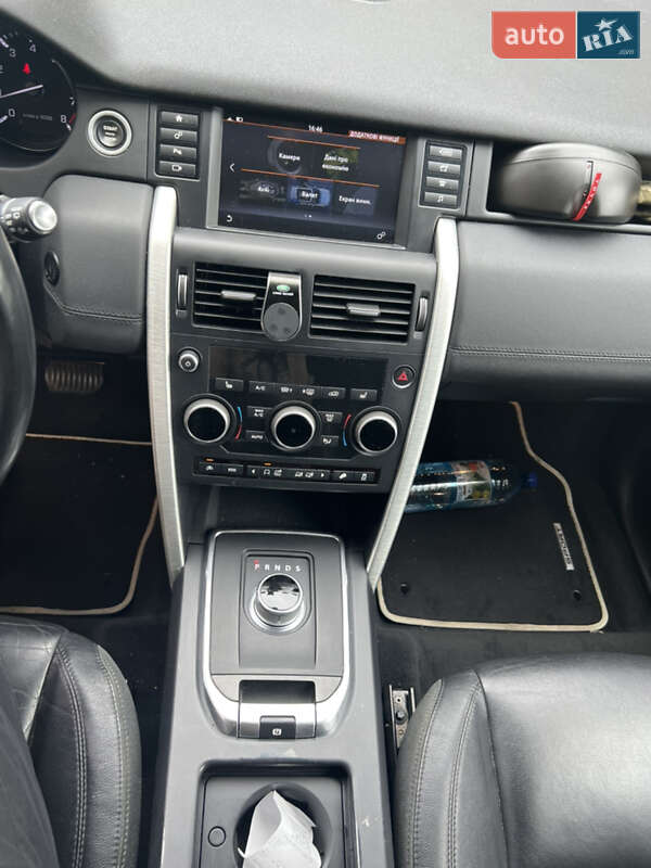 Land Rover Discovery Sport 2015