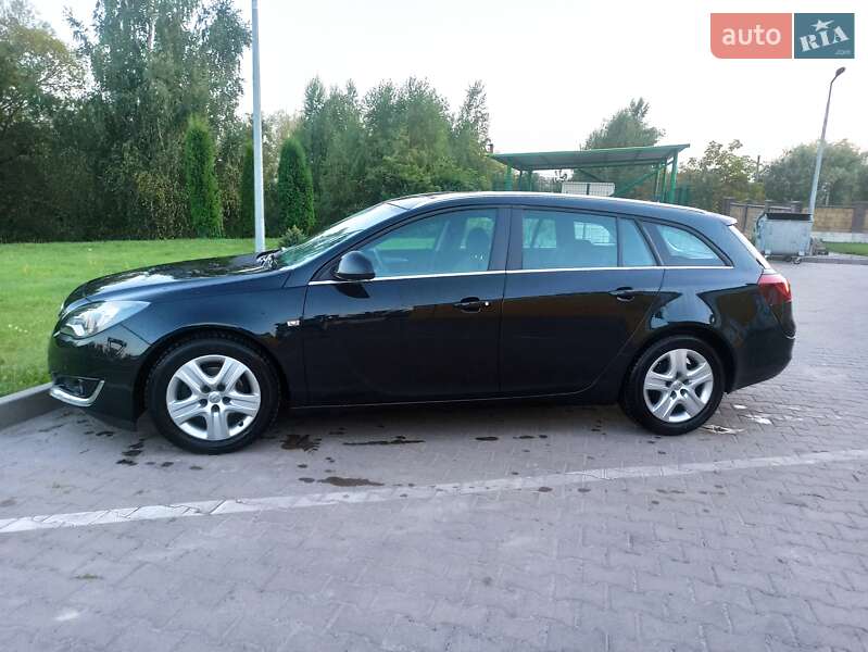 Opel Insignia 2015