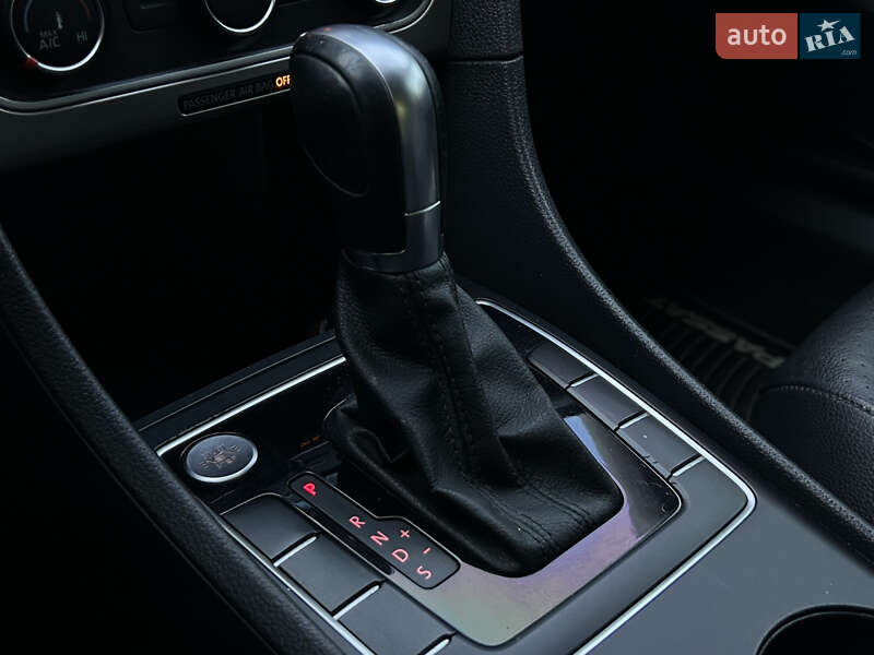 Volkswagen Passat 2015