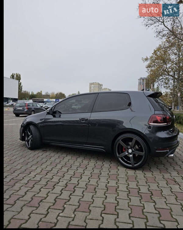Volkswagen Golf 2012