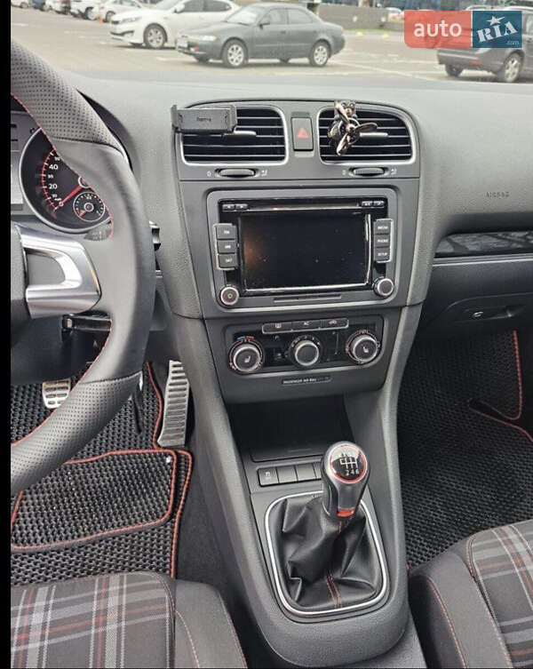 Volkswagen Golf 2012