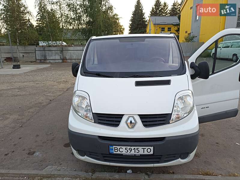 Renault Trafic 2014
