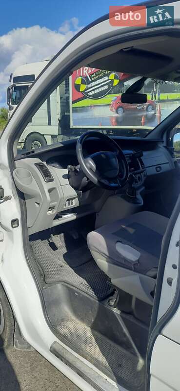 Renault Trafic 2008