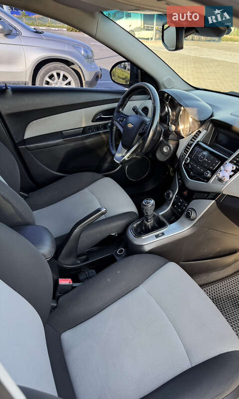 Chevrolet Cruze 2011