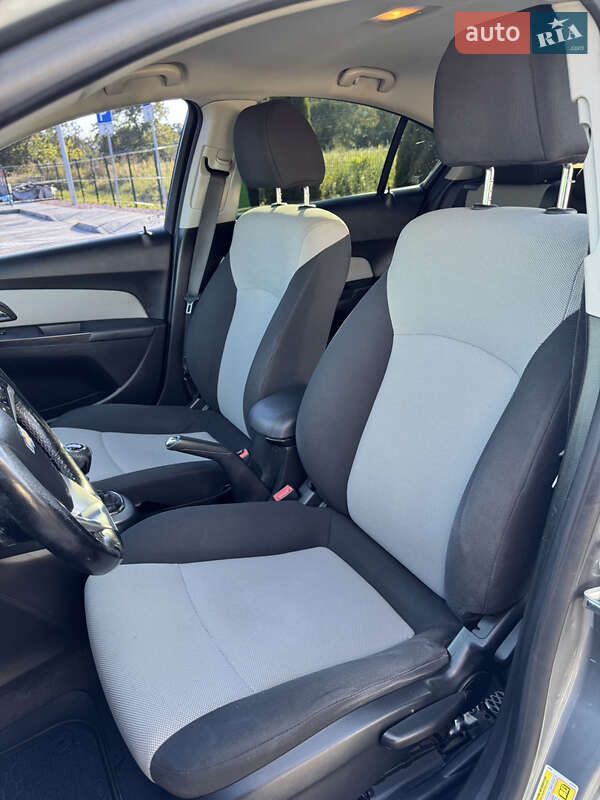 Chevrolet Cruze 2011