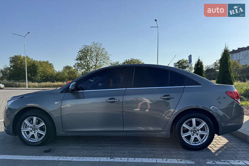 Chevrolet Cruze 2011