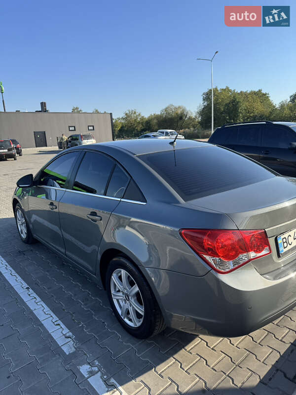 Chevrolet Cruze 2011