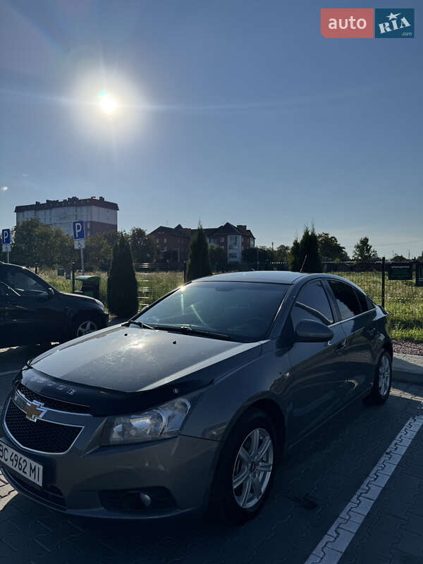 Chevrolet Cruze 2011
