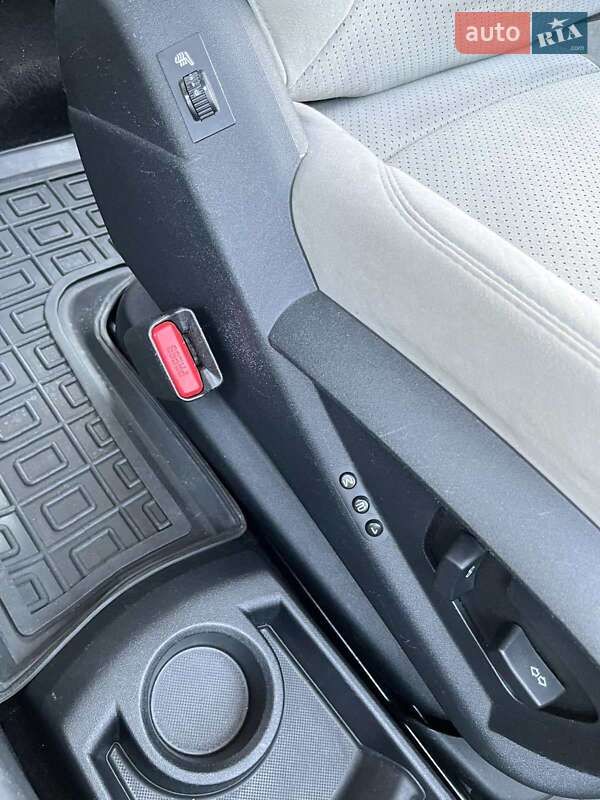 Citroen Grand C4 Picasso 2010