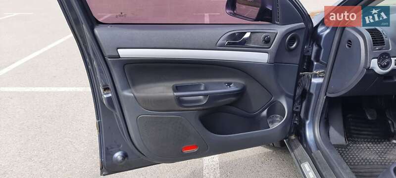 Skoda Octavia Scout 2011