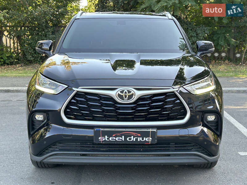Toyota Highlander 2020