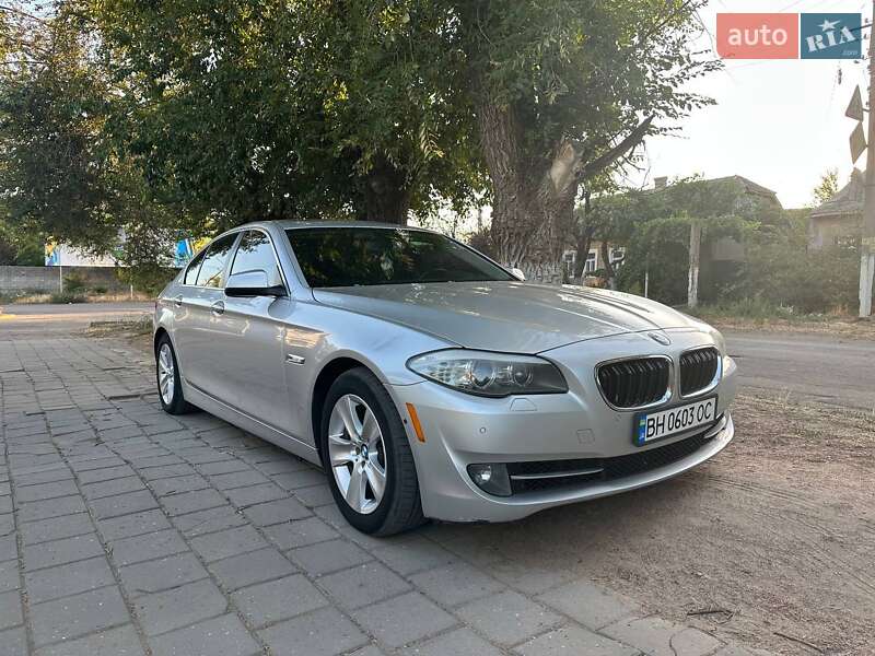 BMW 5 Series 2012