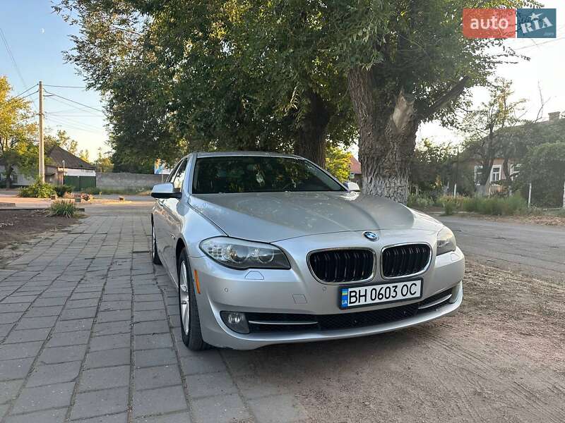 BMW 5 Series 2012