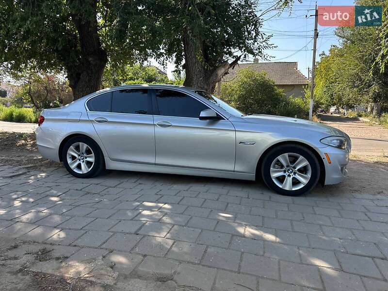 BMW 5 Series 2012