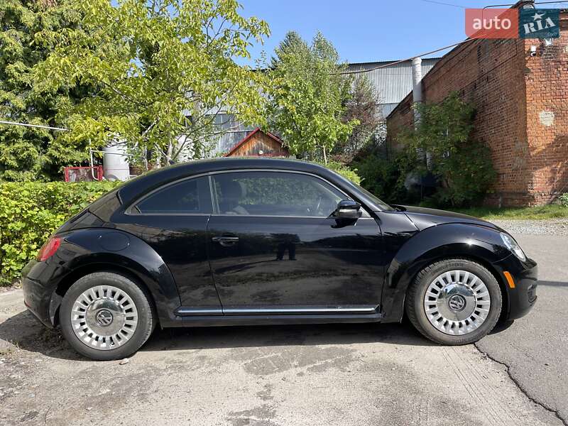 Volkswagen Beetle 2013