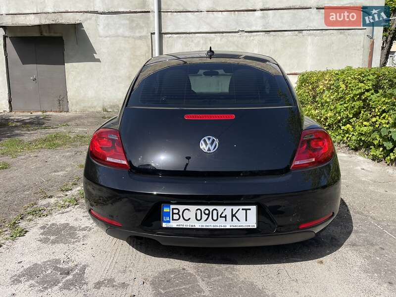 Volkswagen Beetle 2013