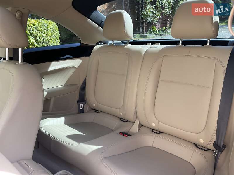 Volkswagen Beetle 2013