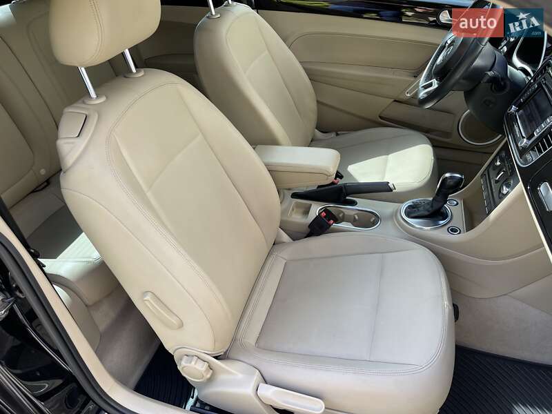 Volkswagen Beetle 2013