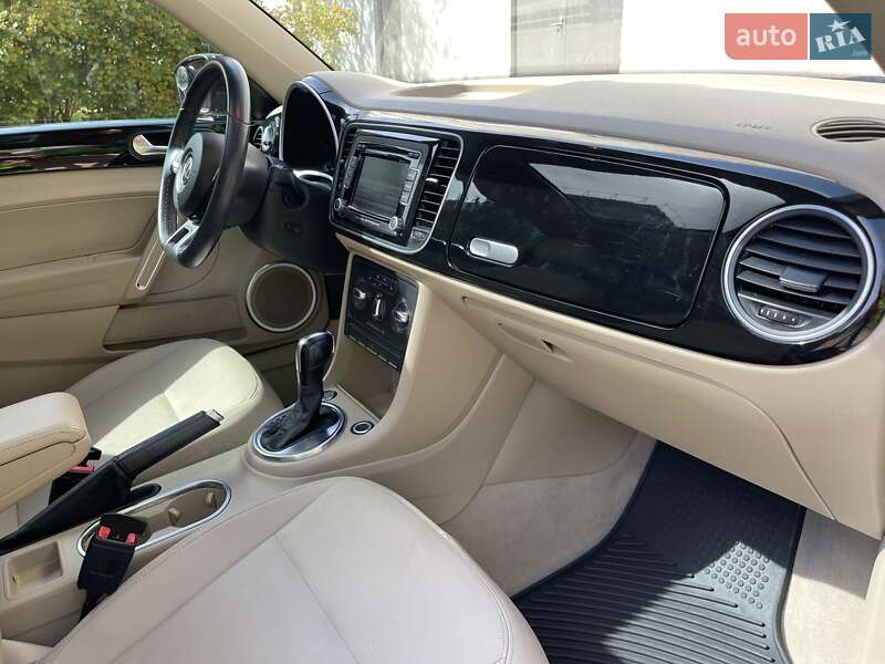 Volkswagen Beetle 2013