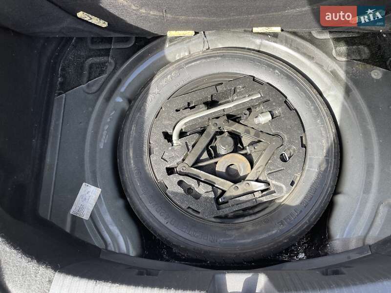 Volkswagen Beetle 2013