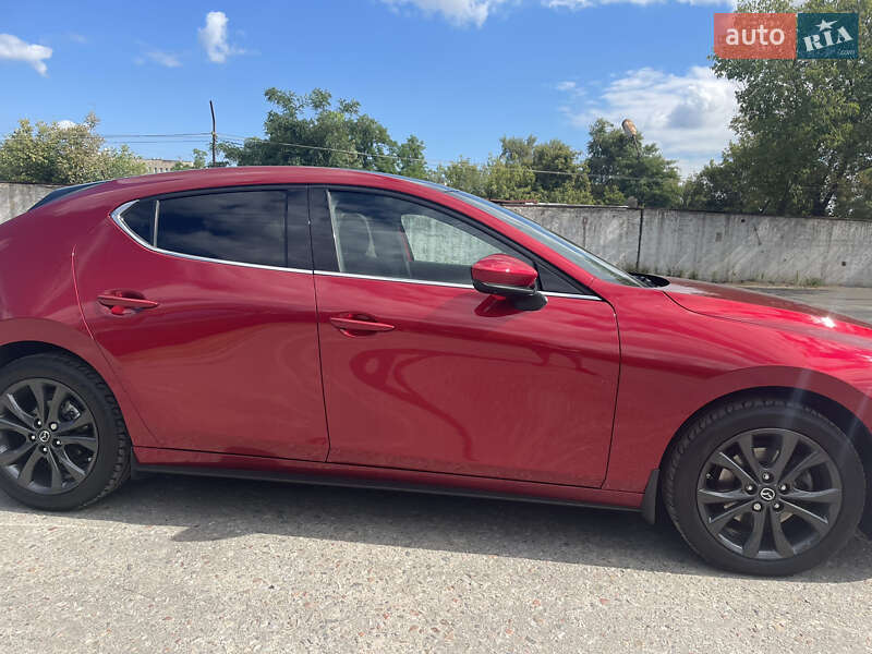 Mazda 3 2019
