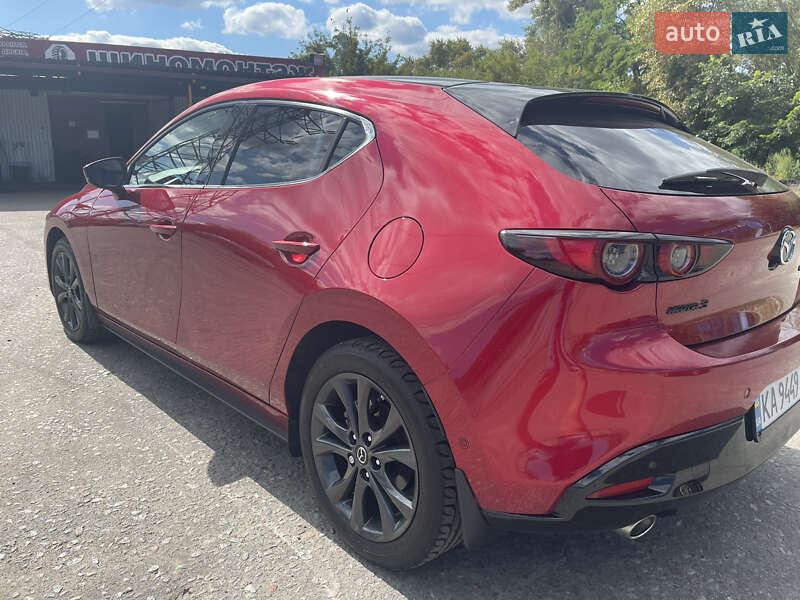 Mazda 3 2019