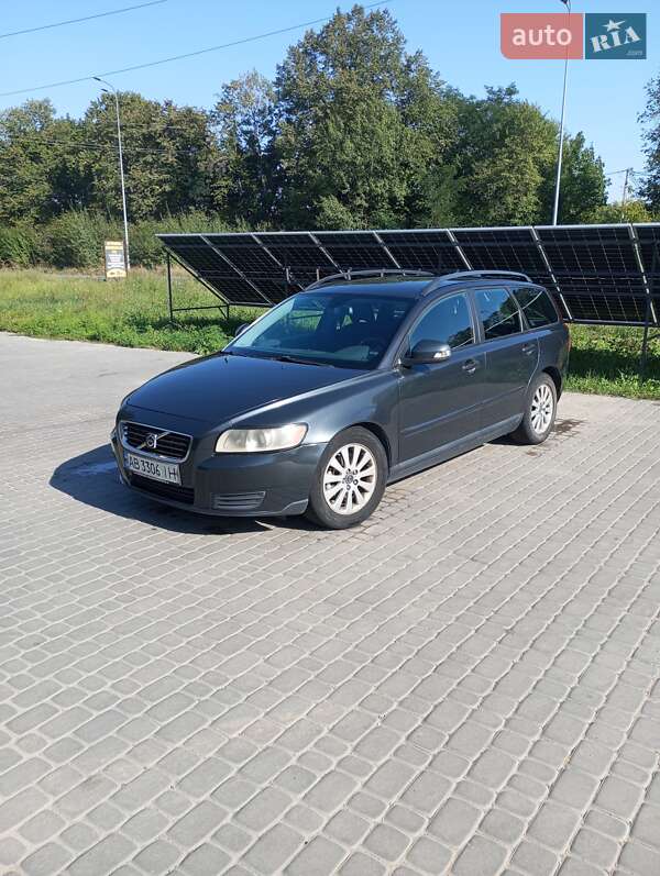 Volvo V50 2009